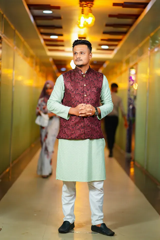 Signature Traditional Outfit